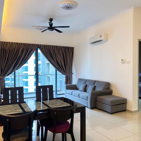 Passion Feel 11 @ Atlantis Apartment Malacca Bagian luar foto